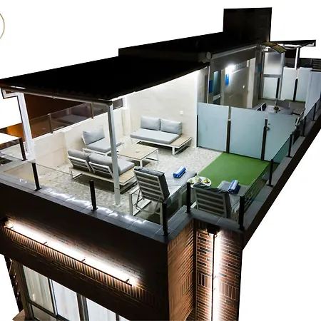 Luxury Poseidon Aparthotel