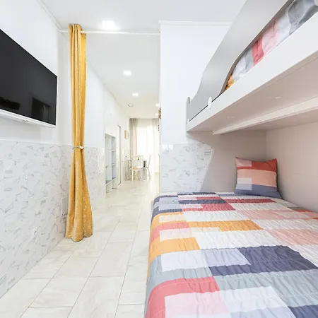 Aparthotel Luxury Poseidon Malaga