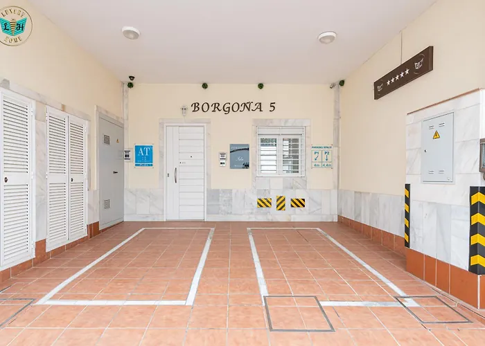 Luxury Poseidon 4* Málaga