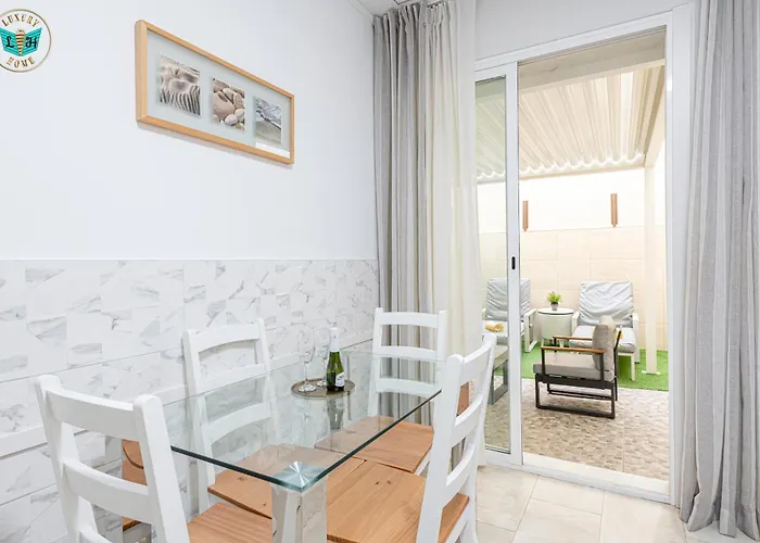 Appart hôtel Luxury Poseidon 4*